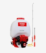 Quel équipement de protection est requis lors de l’utilisation d’outils de jardinage à essence ?