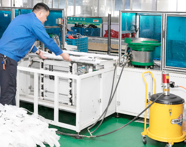 Ligne de production de moteurs à essence