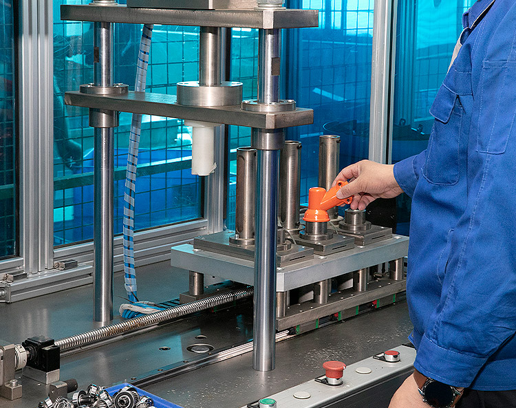 Ligne de production de moteurs à essence