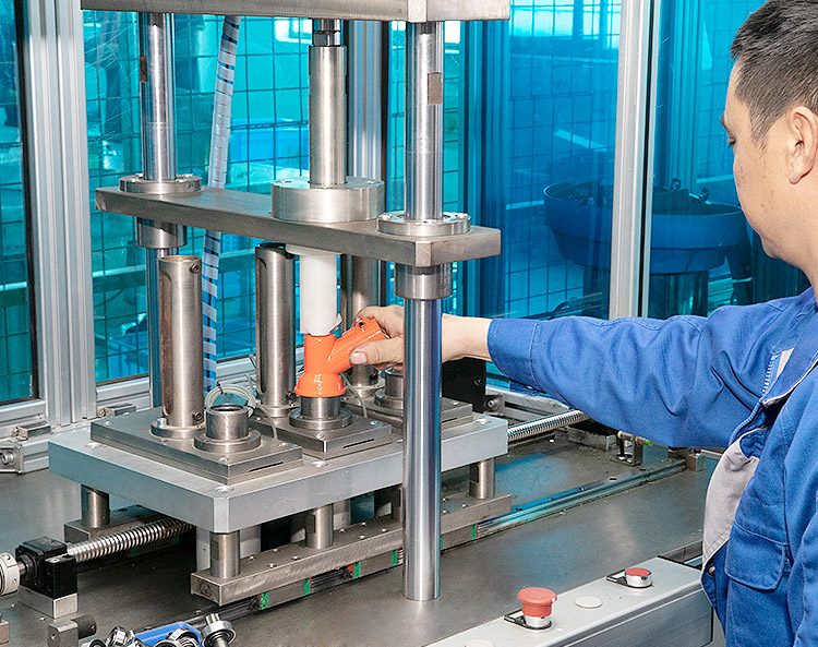 Ligne de production de moteurs à essence