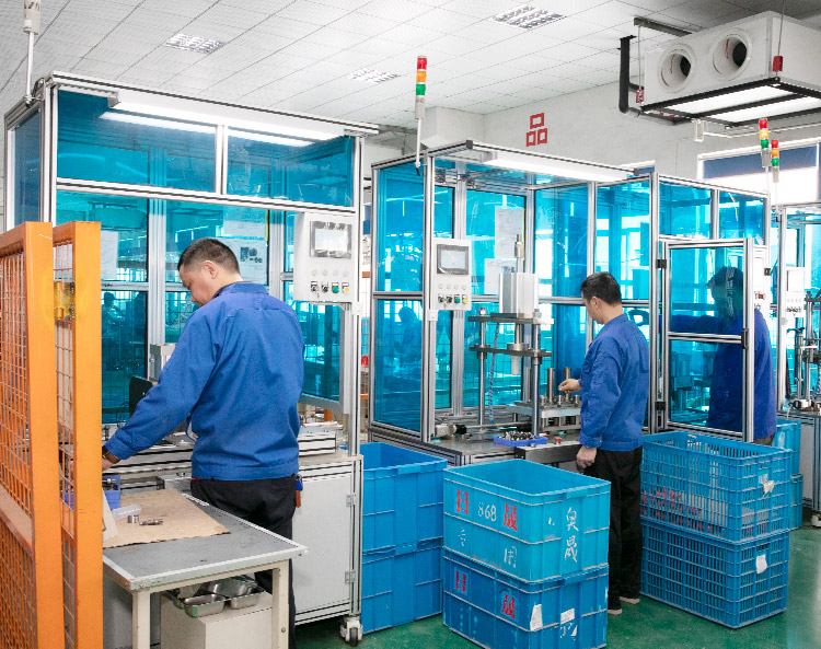 Ligne de production de moteurs à essence